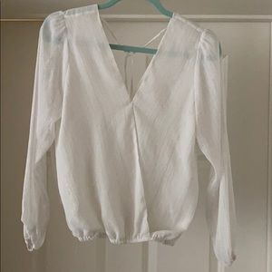 3/4 white blouse with shimmer